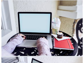 11款笔记本网页展示场景图高清PSD模板 专业设计与高效展示的必备素材